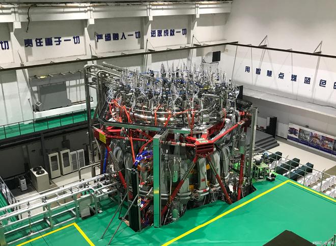 中国突破人造太阳技术黑色黄金碳纤维崛起能源装备不受制于人